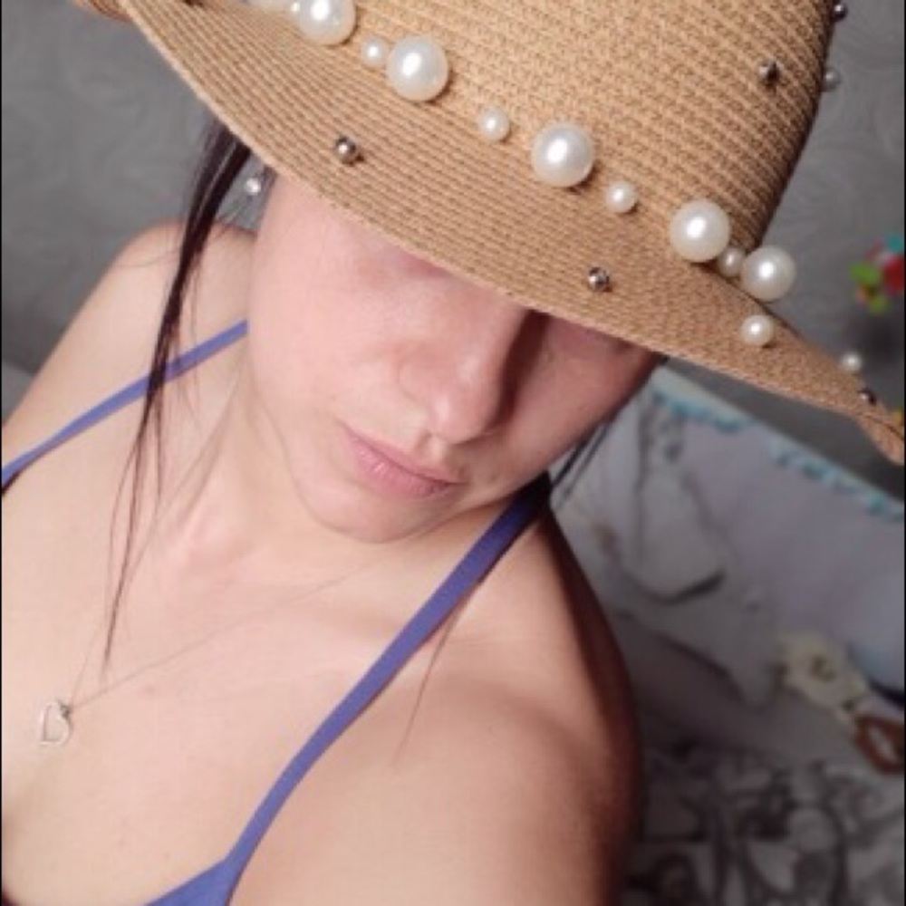 Trendy Straw Hat / COMING SOON ❗️